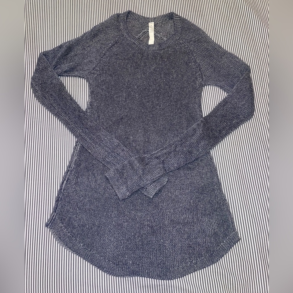 Lululemon grey sweater